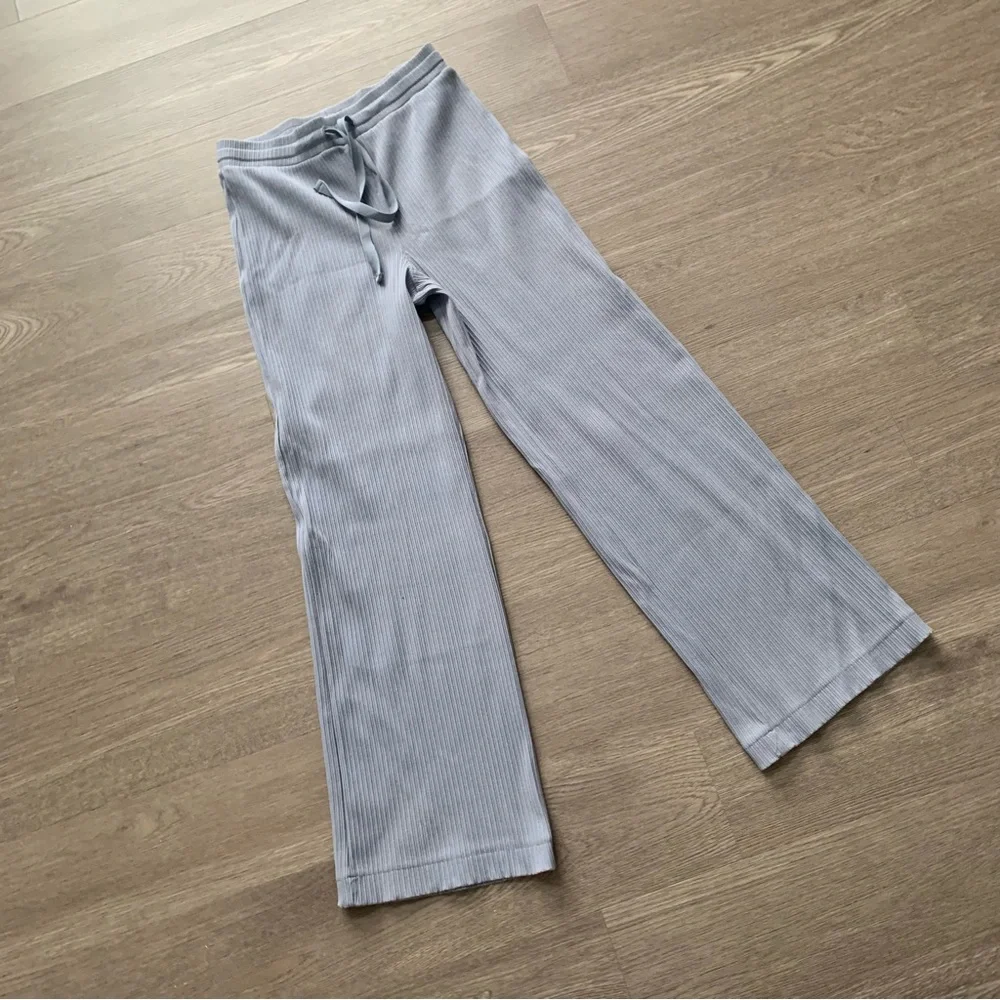 H&M Light Blue Ribbed Wide-leg Pants - Picture 2 of 7